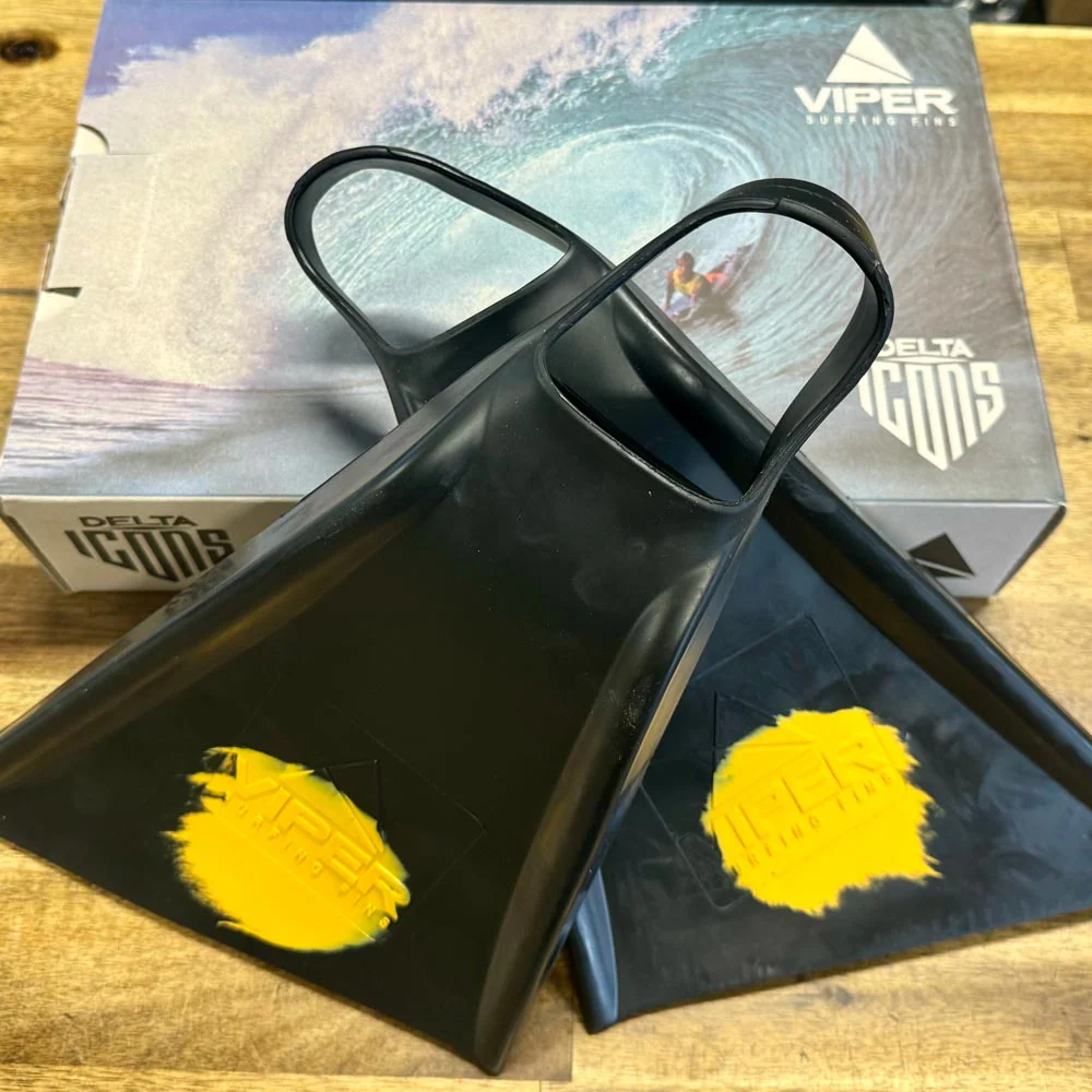 Viper Delta Icon Fins - Black/ Yellow Dot - Image 3